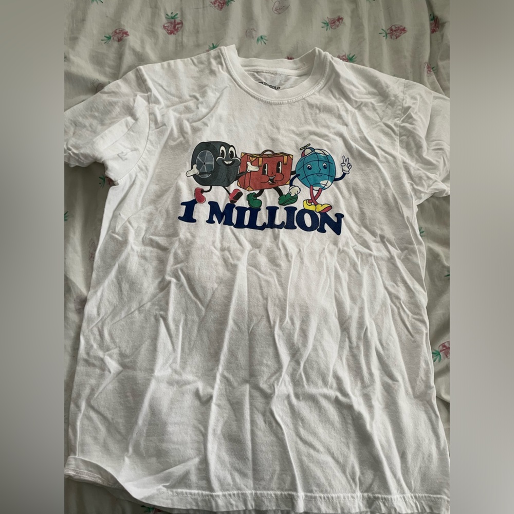 Sturniolo 1M merch